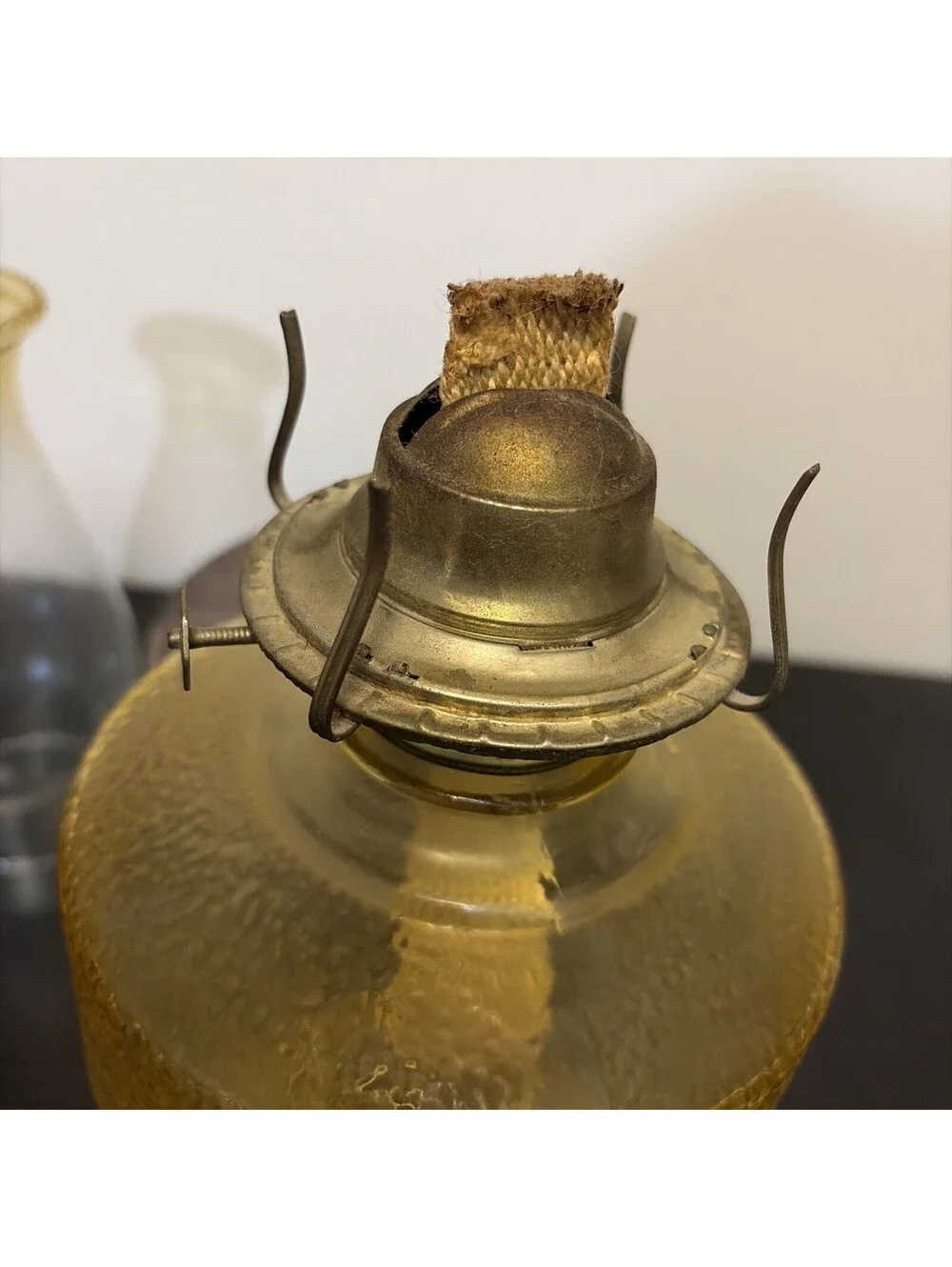 Vintage Eagle Wick Amber Glass Kerosene 18.25